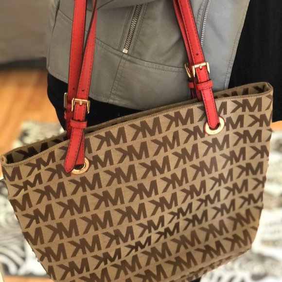 MICHAEL KORS, SIGNATURE LOGO TOTE HANDBAG - Picture 6 of 6